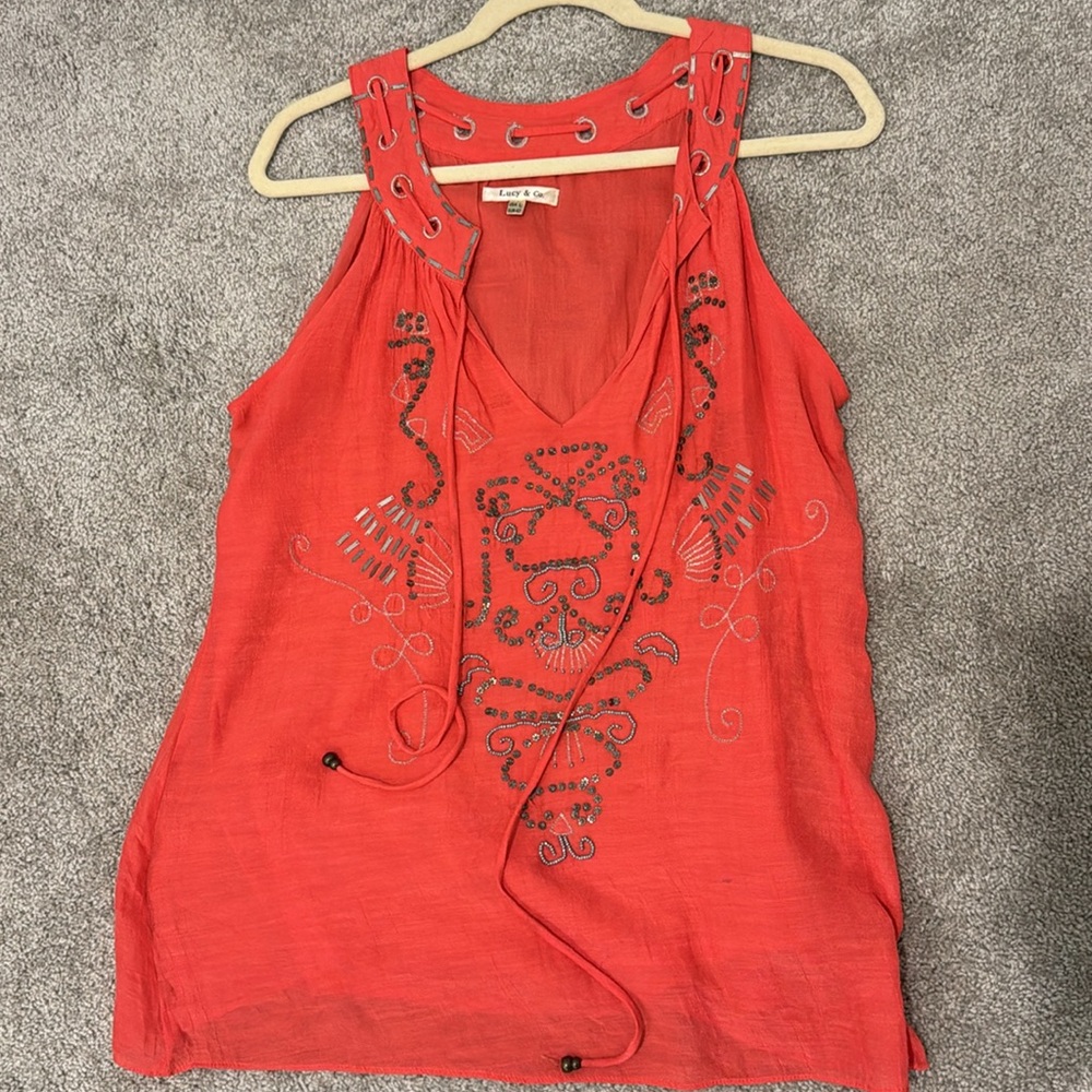 Lucy & Co Coral / Orange Sleeveless Beaded Blouse - Sz L